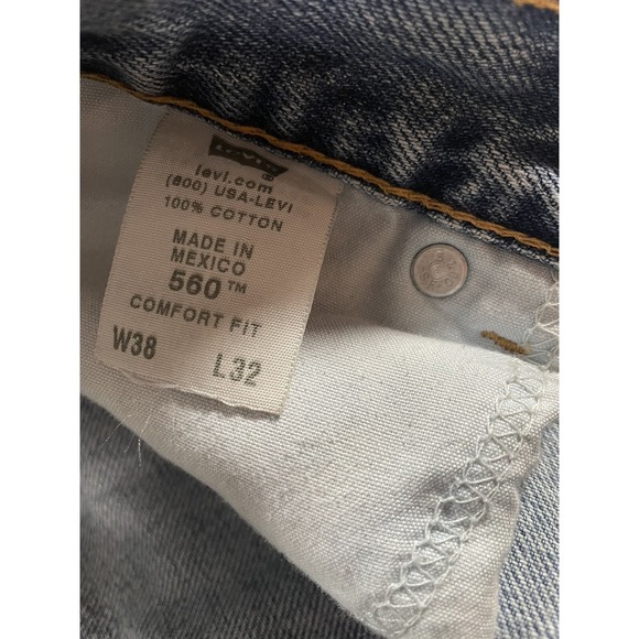 Levi 560 Comfort Fit Mens Size 38 X 32 Light Wash - Picture 5 of 6